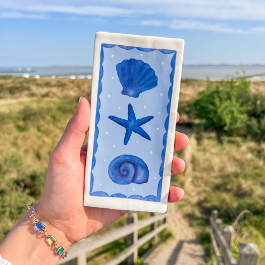 Tegeltje met illustratie - 7.5x15 cm - Blauwe Schelpen